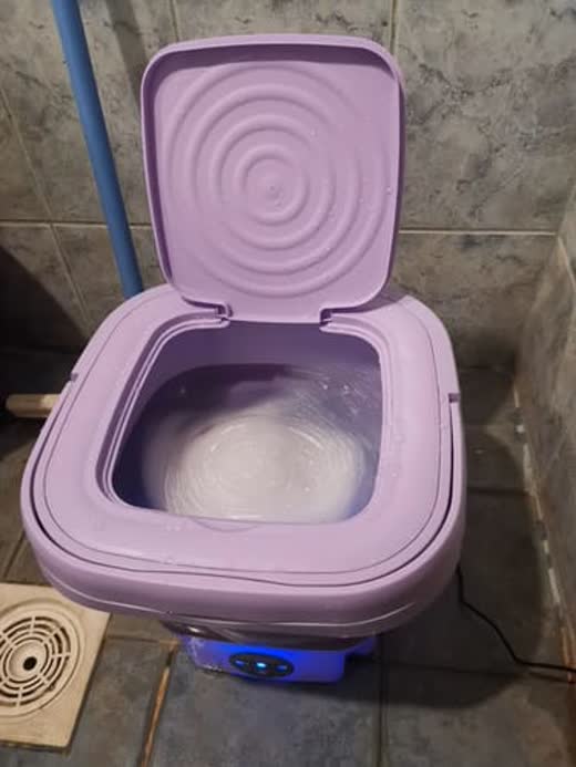 Recensione cliente di Giulia con foto della mini lavatrice MiniLavatrice